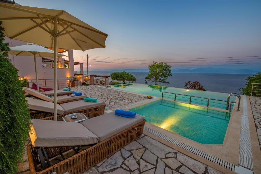 Sea View Suite With Pool Gaios Exterior photo