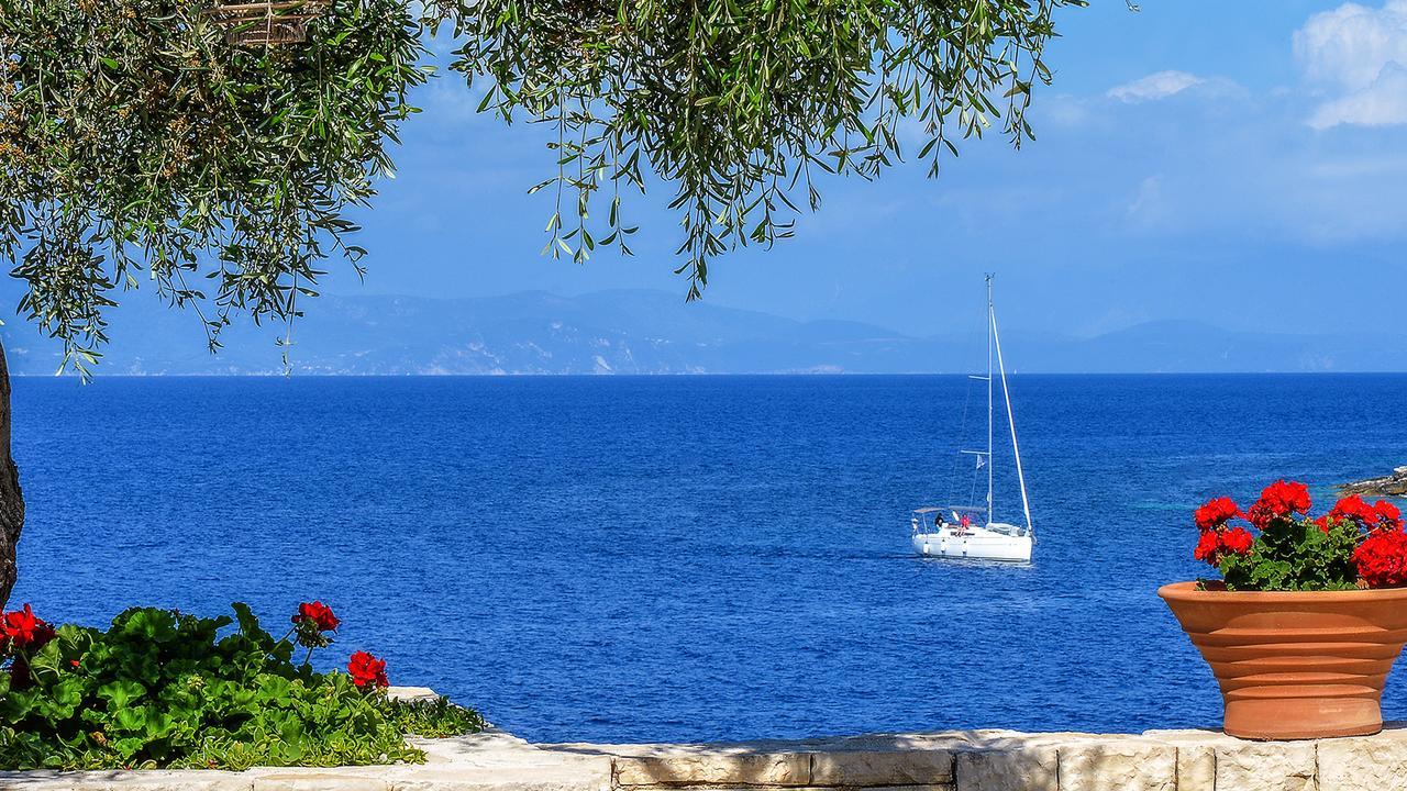 Sea View Suite With Pool Gaios Exterior photo